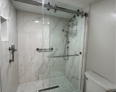 10951 Gulfshore Drive - Photo Thumbnail 26