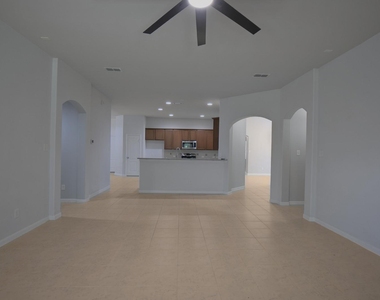 3519 Dryer Park Drive - Photo Thumbnail 10
