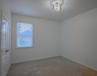 3519 Dryer Park Drive - Photo Thumbnail 25