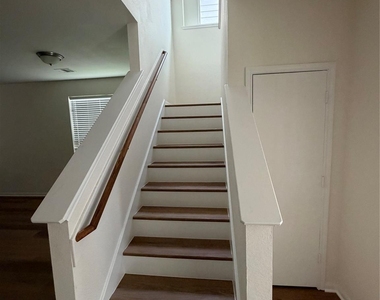 20715 Blanton Brook Drive - Photo Thumbnail 5