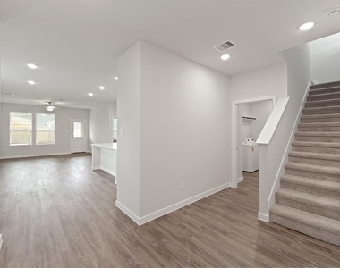 21002 Armstrong County Drive - Photo Thumbnail 7