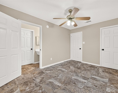 15126 Boudreaux Road - Photo Thumbnail 26