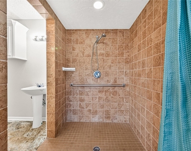 15126 Boudreaux Road - Photo Thumbnail 29