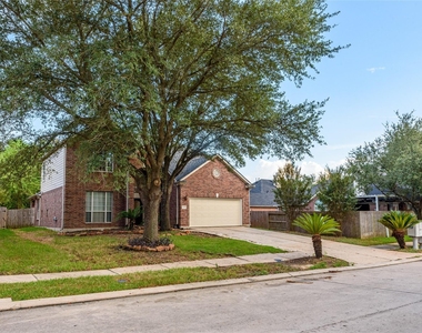 3227 Nickwill Way - Photo Thumbnail 2