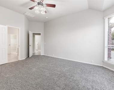 3227 Nickwill Way - Photo Thumbnail 24
