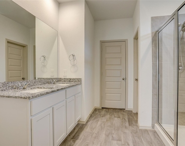 1722 Bryson Heights Drive - Photo Thumbnail 18