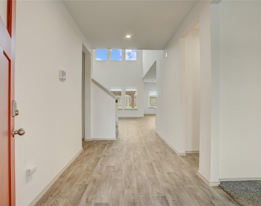 1722 Bryson Heights Drive - Photo Thumbnail 4