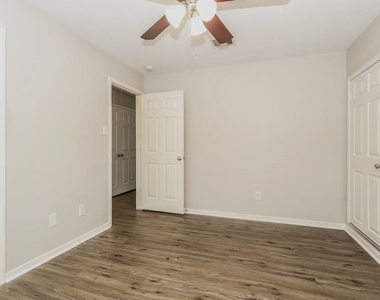 12011 Summer Range Drive - Photo Thumbnail 12