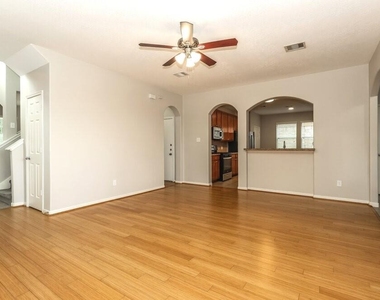 12011 Summer Range Drive - Photo Thumbnail 3