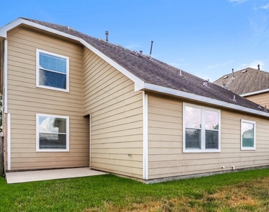 12011 Summer Range Drive - Photo Thumbnail 14