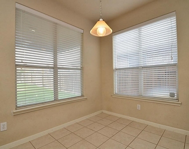 2502 Quiet Sage Lane - Photo Thumbnail 13