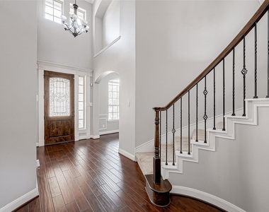 46 Sandwell Place - Photo Thumbnail 5