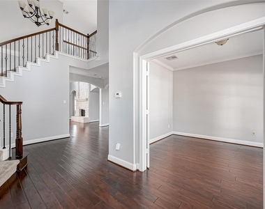 46 Sandwell Place - Photo Thumbnail 3