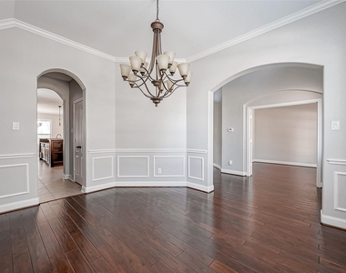 46 Sandwell Place - Photo Thumbnail 21