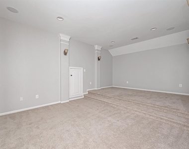 46 Sandwell Place - Photo Thumbnail 43