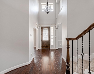 46 Sandwell Place - Photo Thumbnail 6