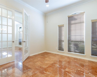 18010 Gable Oak Lane - Photo Thumbnail 1