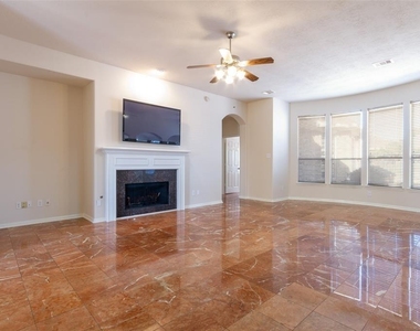 18010 Gable Oak Lane - Photo Thumbnail 7