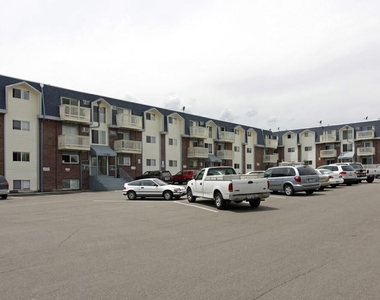 12205 W 58th Ave - Photo Thumbnail 4