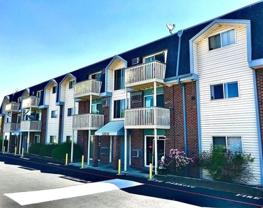 12205 W 58th Ave - Photo Thumbnail 2