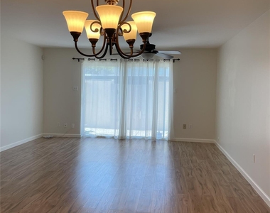 13278 Trail Hollow - Photo Thumbnail 3