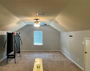 518 Sylvan Grove Lane - Photo Thumbnail 10