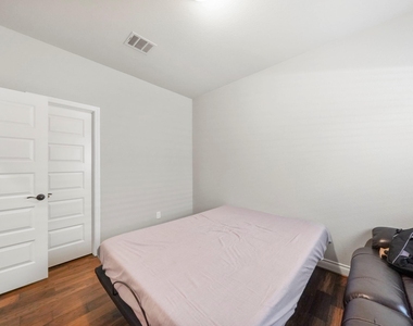 15031 Montezuma Quail Drive - Photo Thumbnail 24