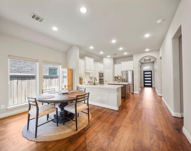 15031 Montezuma Quail Drive - Photo Thumbnail 9