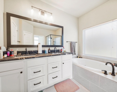 15031 Montezuma Quail Drive - Photo Thumbnail 19