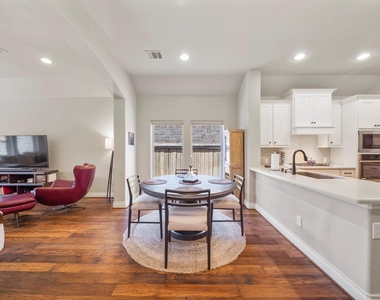 15031 Montezuma Quail Drive - Photo Thumbnail 11