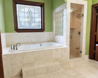 6983 Oakwood Park - Photo Thumbnail 9