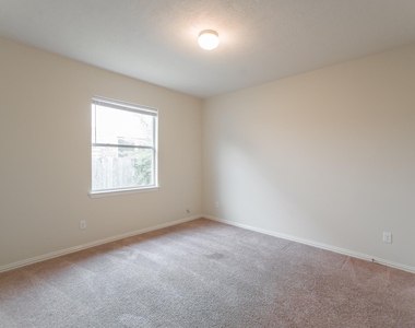 25531 Forest Springs Lake - Photo Thumbnail 38