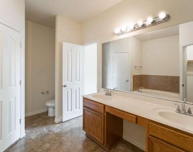 25531 Forest Springs Lake - Photo Thumbnail 34