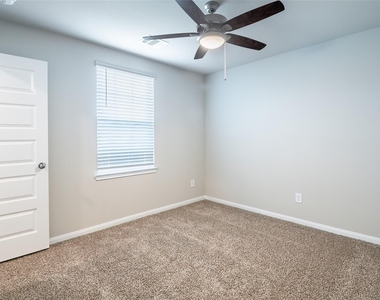 3707 Cub Drive - Photo Thumbnail 27