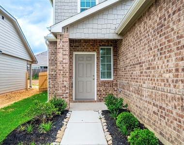 3707 Cub Drive - Photo Thumbnail 2
