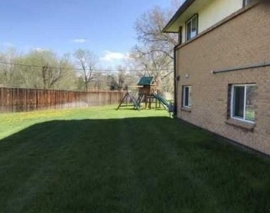 4401 Everett Dr - Photo Thumbnail 5