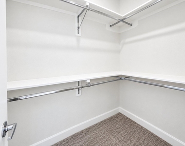 2715 Eado Grove Lane - Photo Thumbnail 27