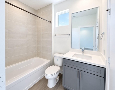 2715 Eado Grove Lane - Photo Thumbnail 18