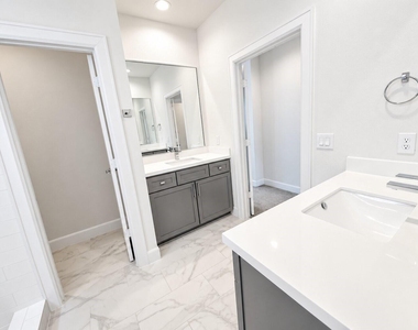 2715 Eado Grove Lane - Photo Thumbnail 26