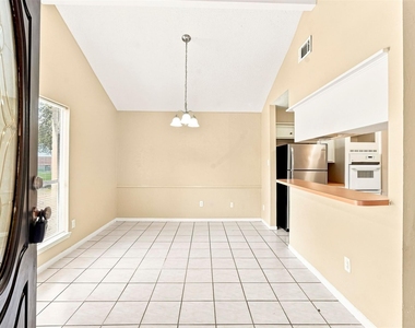 703 Conestoga Circle - Photo Thumbnail 2