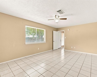 703 Conestoga Circle - Photo Thumbnail 19