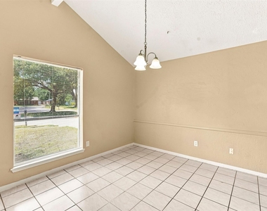 703 Conestoga Circle - Photo Thumbnail 3
