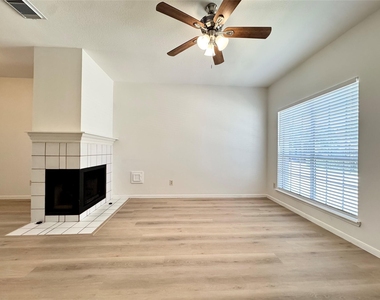 2930 Grants Lake Boulevard - Photo Thumbnail 2