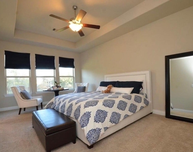 9515 Scanlan Heights Lane - Photo Thumbnail 11