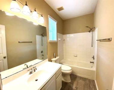 14706 Windwood Park Lane - Photo Thumbnail 13