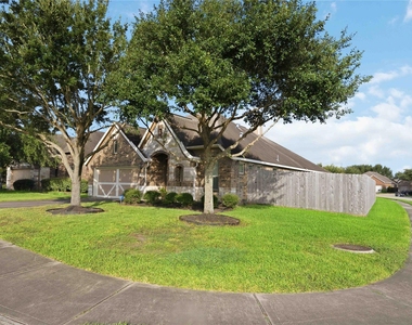 601 Dunlavy Lane - Photo Thumbnail 27
