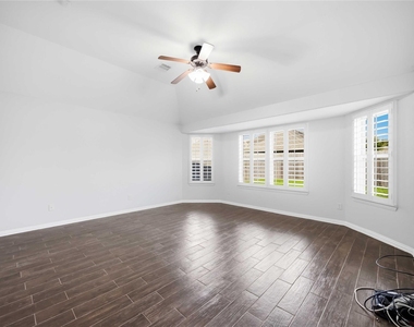 601 Dunlavy Lane - Photo Thumbnail 20
