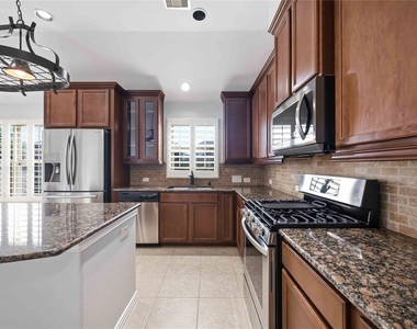 601 Dunlavy Lane - Photo Thumbnail 1