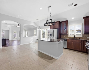 601 Dunlavy Lane - Photo Thumbnail 11