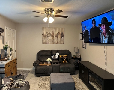 2922 Randolph Road - Photo Thumbnail 3